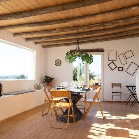 Quinta Vasconcellos Villa *